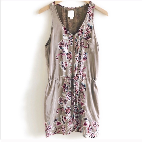 Anthropologie Dresses & Skirts - Anthropologie floral medium zip up dress